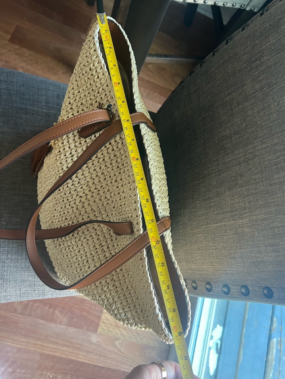 Ralph Lauren Natural Straw Tote with Tan Leather Handles - Picture 11 of 14